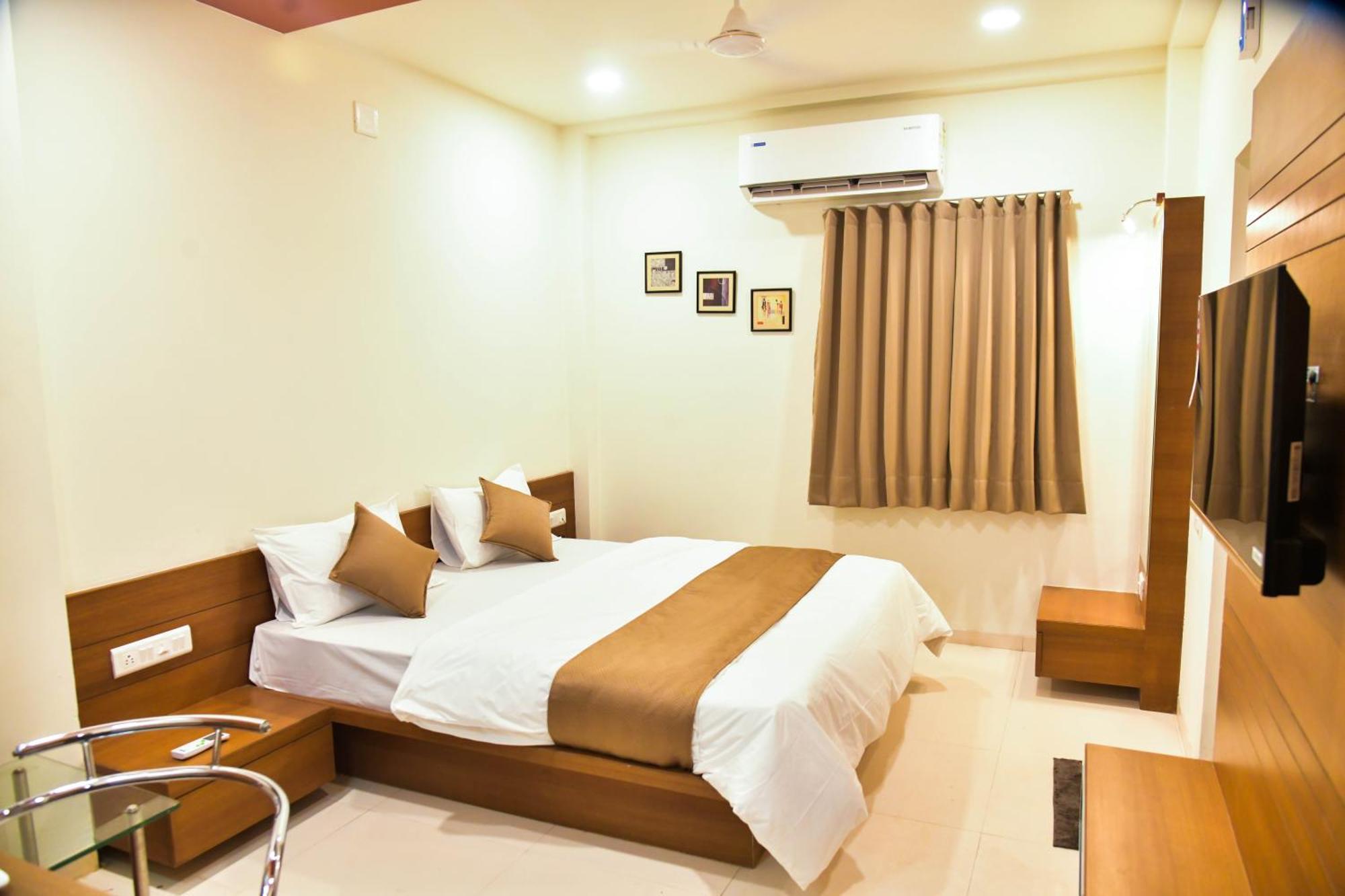 Hotel Ashooka Inn Gandhinagar Eksteriør billede