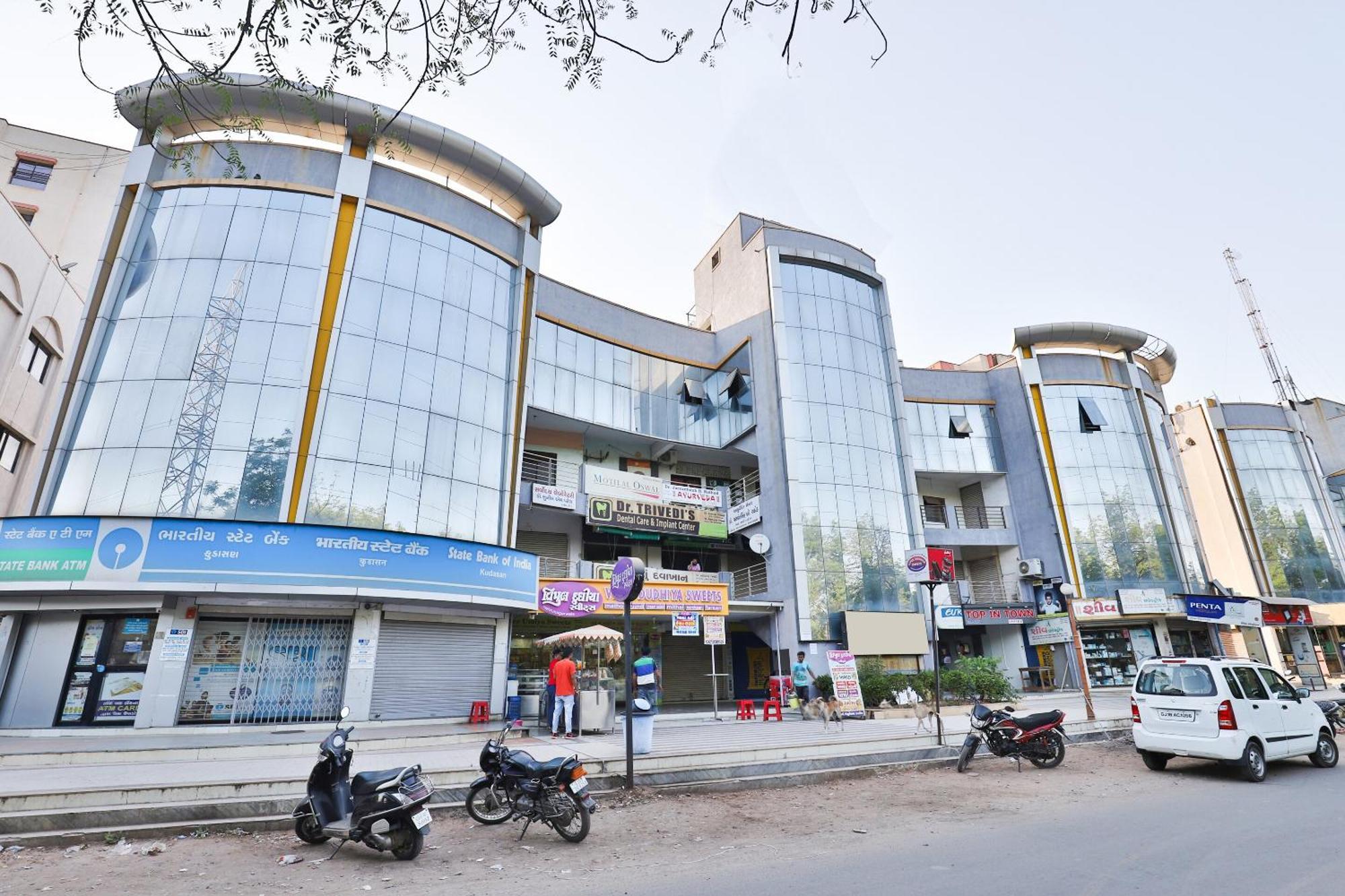 Hotel Ashooka Inn Gandhinagar Eksteriør billede